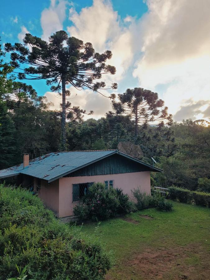 Casa Em Campos Do Jordao - 3 Quartos, Com Churrasqueira Exteriér fotografie